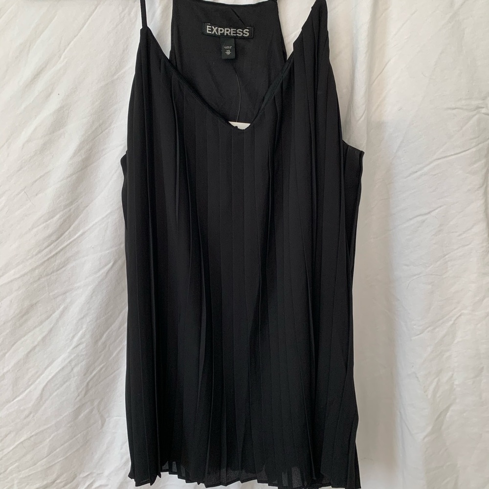 Black Pleated Tank